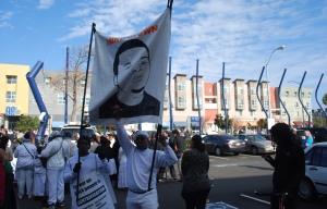 14 Arrested In “Blackout Black Friday” Protest That Shut Down BART